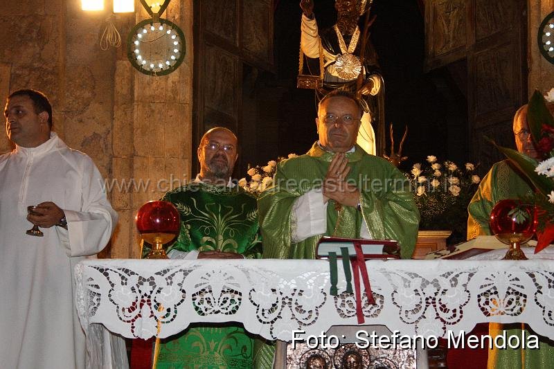 2009IMG_7100.JPG - Concelebrazione Eucaristica presideuta da S.E. Mons. Francesco Montenegro, Arcivescovo di Agrigento (2009)